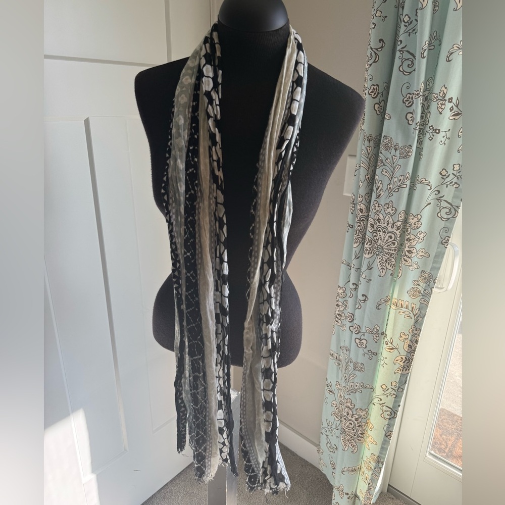Fashion scarf